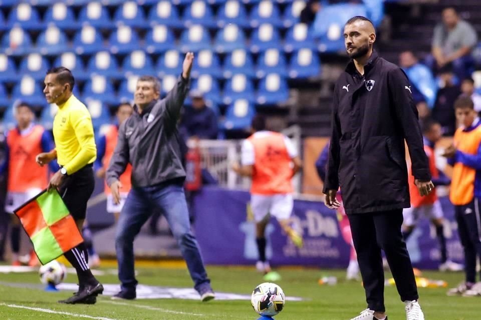 Nico Sánchez estuvo al frente de Rayados ante Puebla.