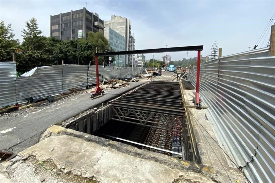 La rehabilitación tiene 15 meses de retraso, las obras aún son visibles.