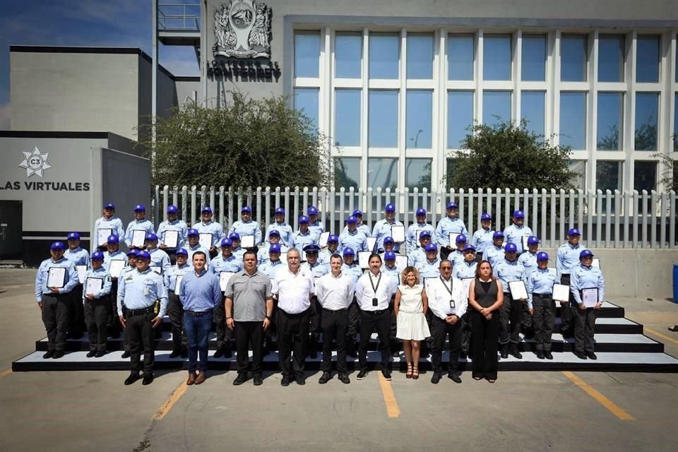 El adiestramiento tuvo una duración de siete meses y para aprobarlo, los cadetes fueron sometidos a una serie de exámenes de control y confianza.