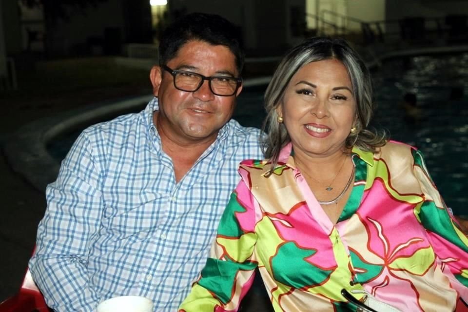 Joaquín Álvarez y Sandra Luján