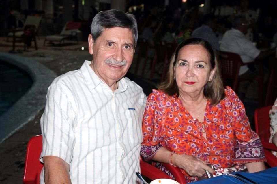 Antonio Benítez y María Cristina de Benítez