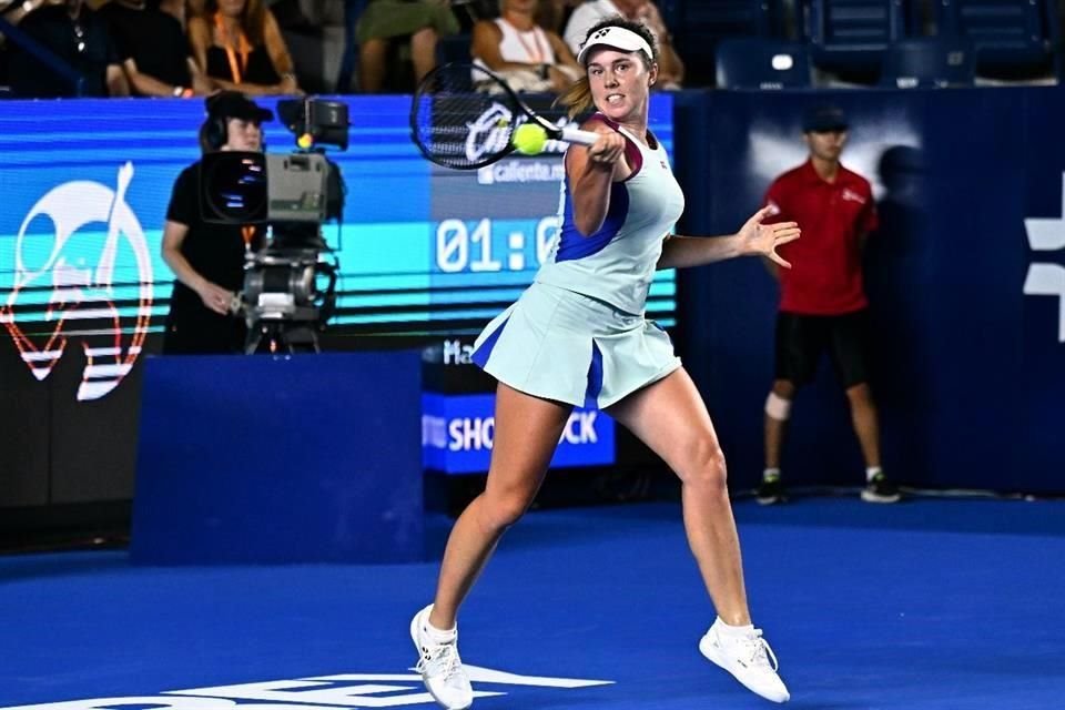 Linda Noskova ganó su primer título en la WTA.