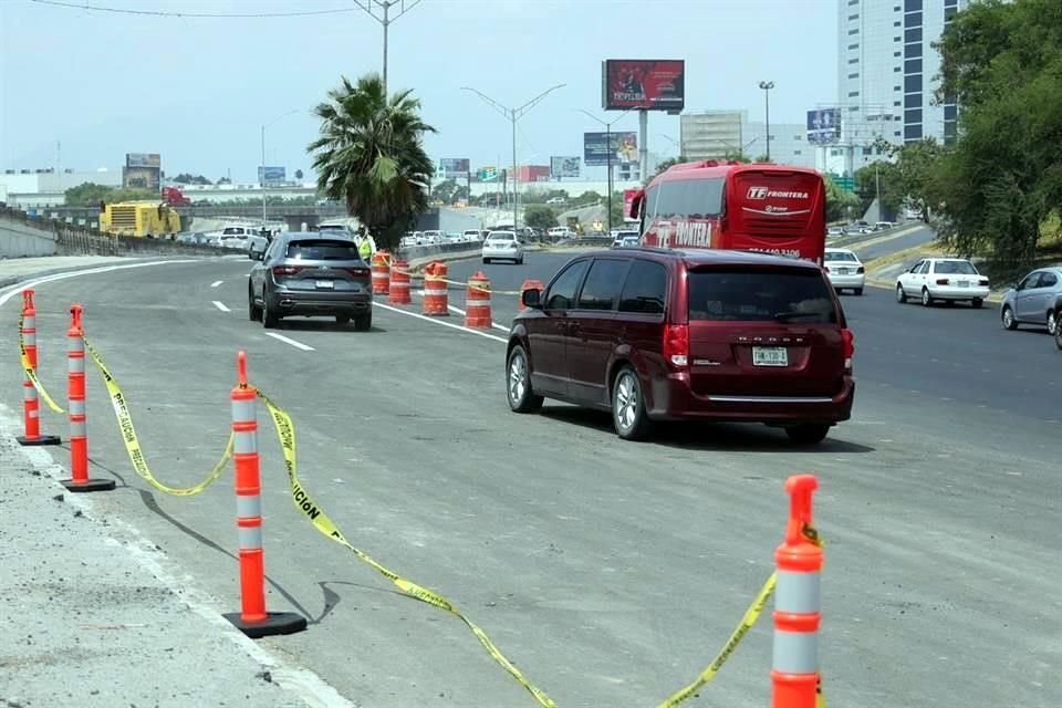 La reapertura de la vialidad se hizo a la altura del Bulevar Miguel de la Madrid y Bonifacio Salinas, en Guadalupe, y abarca un tramo de 13 kilómetros.