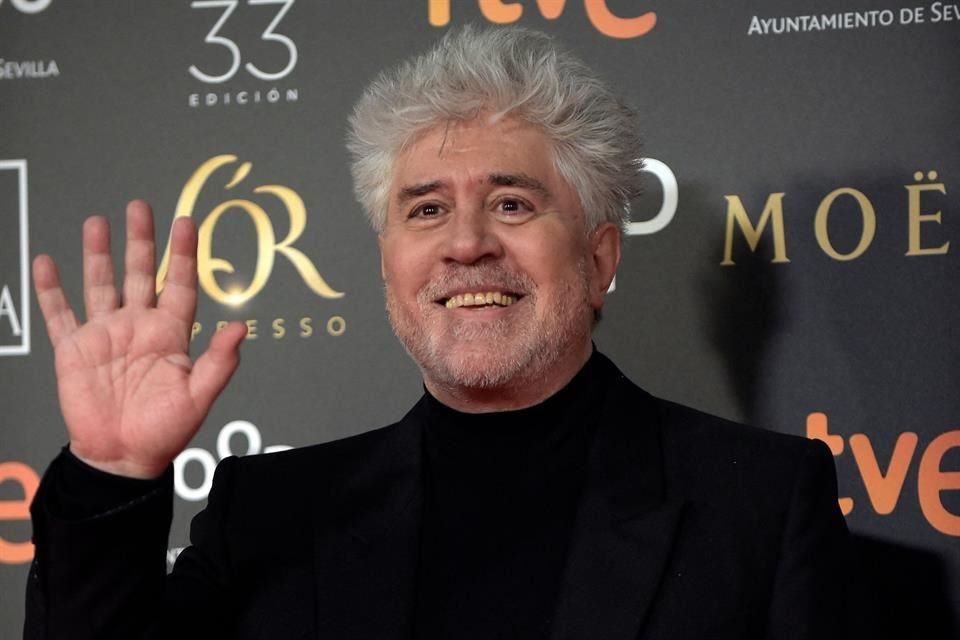 Se espera que el director Pedro Almodóvar acapare miradas con el estreno de su filme 'The Room Next Door'.