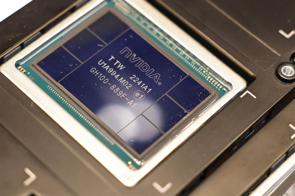 Genertronics México explicó que con Donald Trump, el panorama cambió para las empresas que se encuentran inmersas en la cadena de desarrollo, investigación y manufactura de semiconductores.
