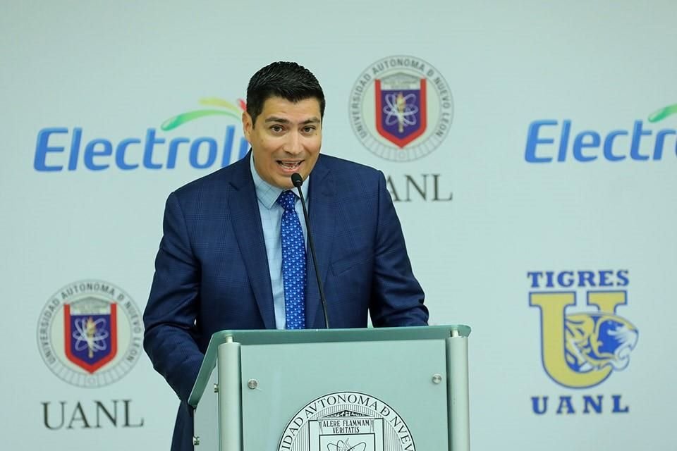 Potencia Electrolit el deporte en la UANL