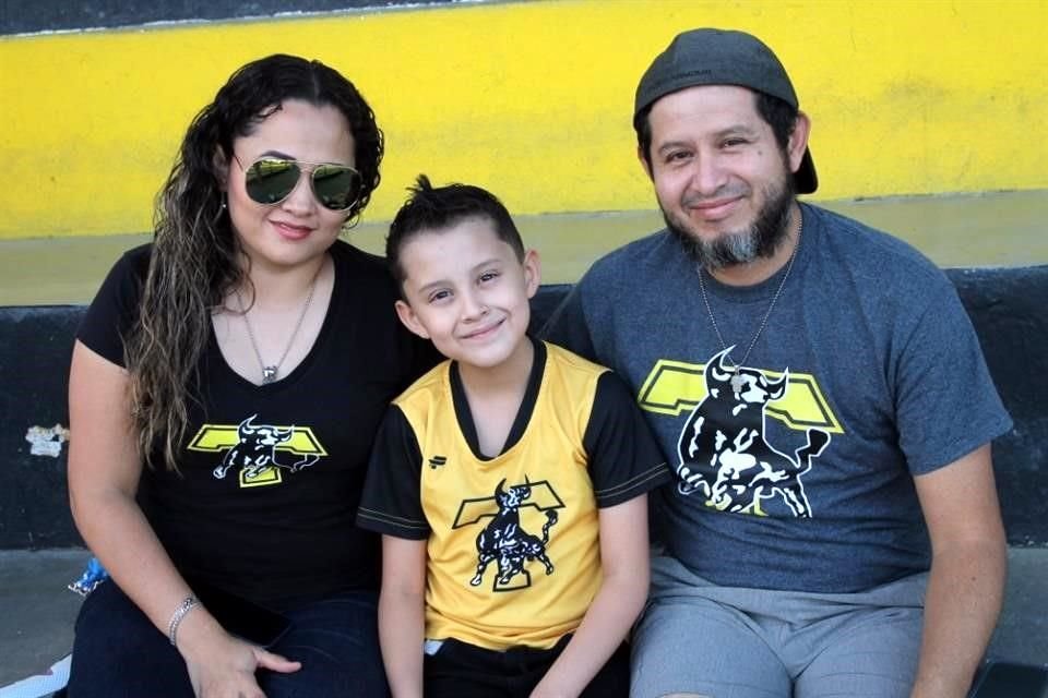 Silvia Rojas, Said Leija y Carlos Leija