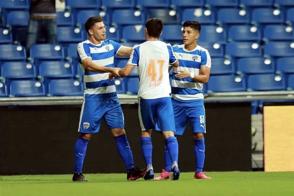 Aldo De Nigris debutó al frente de Raya2 con derrota de 2-1 ante Cancún FC en el estreno del cuadro filial de los Rayados en el Estadio BBVA. Repasa las imágenes del partido.