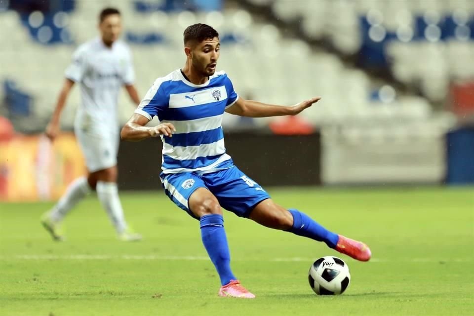 Aldo De Nigris debutó al frente de Raya2 con derrota de 2-1 ante Cancún FC en el estreno del cuadro filial de los Rayados en el Estadio BBVA. Repasa las imágenes del partido.