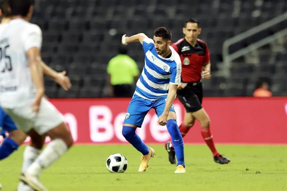 Aldo De Nigris debutó al frente de Raya2 con derrota de 2-1 ante Cancún FC en el estreno del cuadro filial de los Rayados en el Estadio BBVA. Repasa las imágenes del partido.