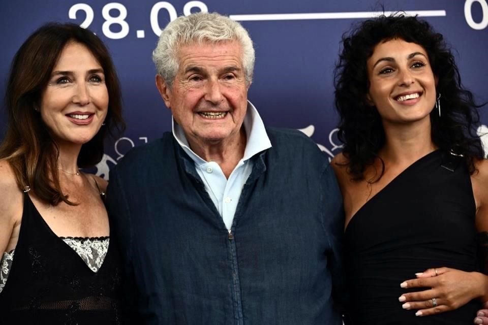 Su cinta número 51, 'Finalement', es una comedia protagonizada por Kad Merad, Elsa Zylberstein (izq.), Barbara Pravi (der.) y Françoise Fabian en los roles principales.