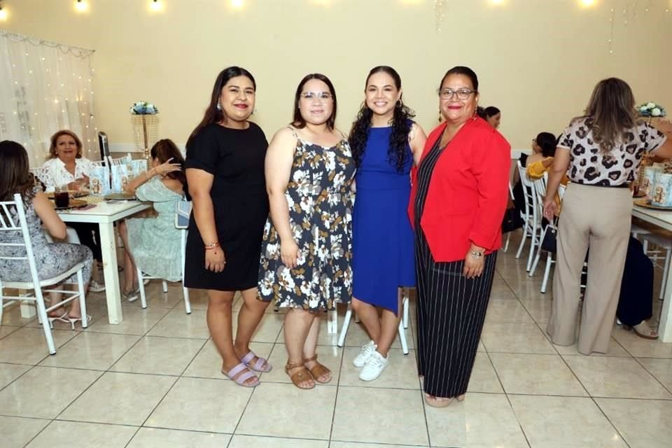 Liliana Charles, Deya Aranda, Diana Padilla y Alma Delia Rivera