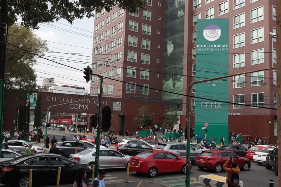 Trabajadores señalaron que el aumento no es acorde a la gran cantidad de trabajo.