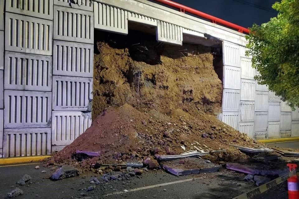 El incidente ocurrió pasadas las 18:00 horas, en la circulación de poniente a oriente, frente a la Colonia Rincón Colonial.