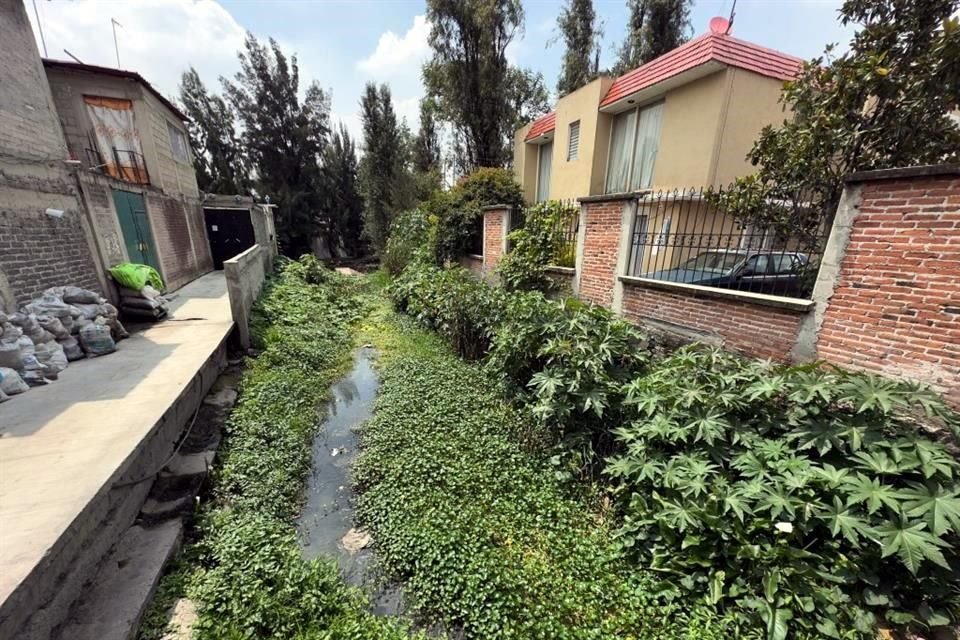 Alrededor de 7 mil familias, de 40 asentamientos, se comprometieron a no invadir más zonas protegidas, que ahora están por ser legalizadas y escrituradas.