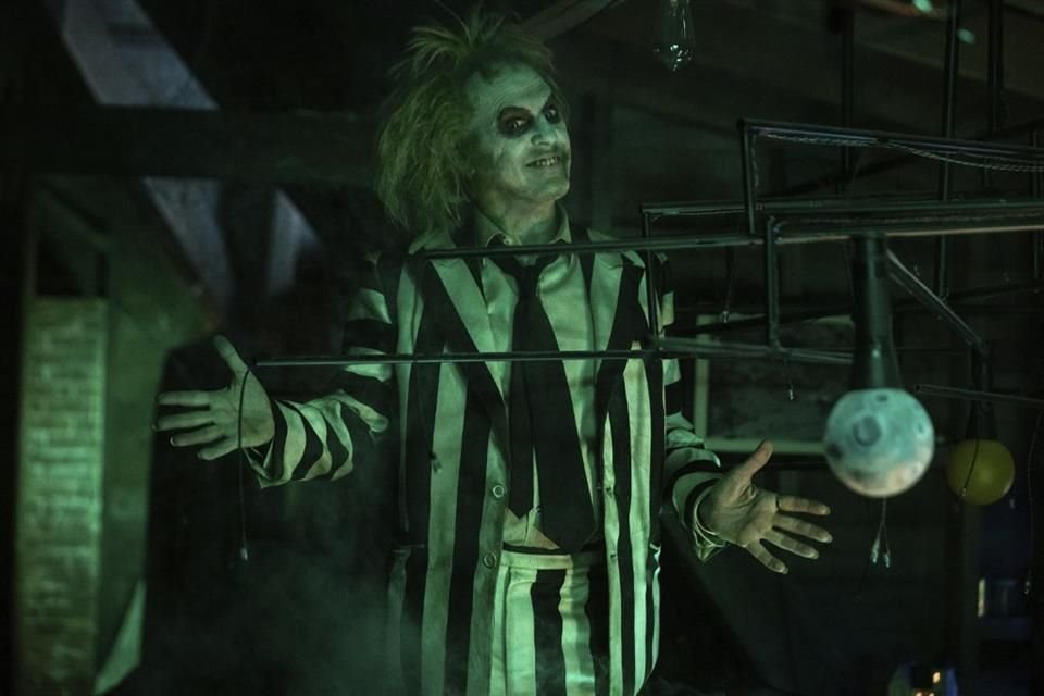 La esperada secuela de Tim Burton , 'Beetlejuice Beetlejuice', recaudó 13 millones de dólares en los preestrenos del jueves.