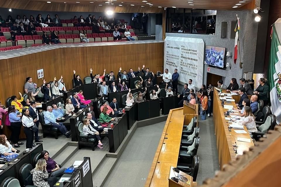 Lorena de la Garza, presidenta del Congreso, señala que falta de acuerdos afecta pagos a empleados y a algunos proveedores del Legislativo.