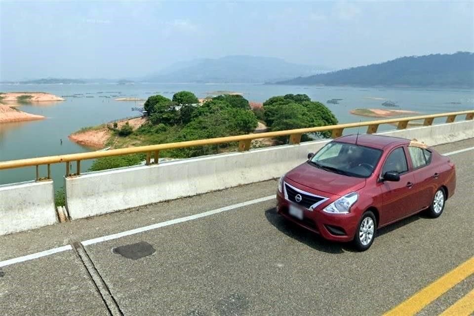 Aspecto del Puente Chiapas, que permite la circulación sobre la Presa Malpaso.