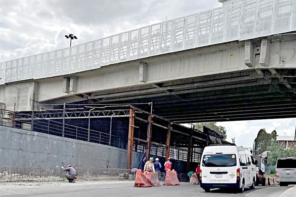 Los estragos de las obras son visibles cerca de la estación Pantitlán.