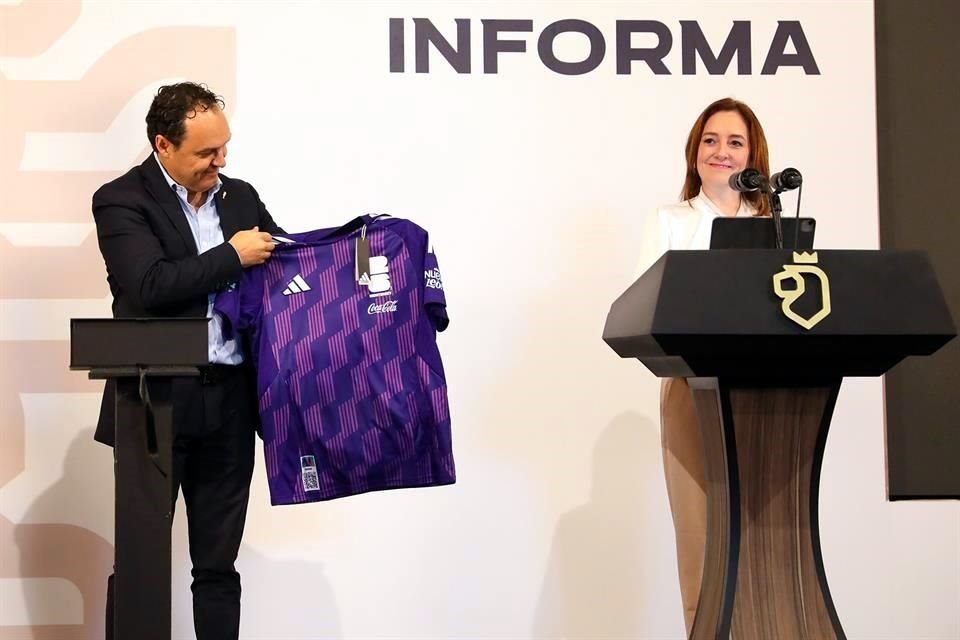 Alejandro Hütt dijo que el elegir un color neutro entre ambos clubes de la Ciudad es buscando unir a las aficiones.