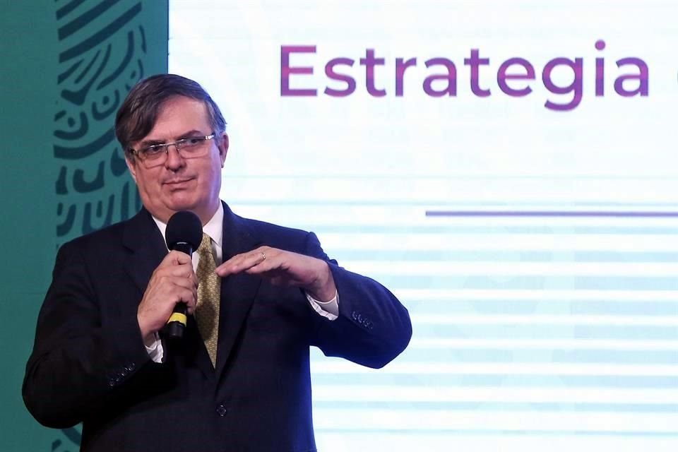 El Canciller Marcelo Ebrard tiene planeado un viaje a EU para asegurar vacunas contra Covid, dijo subsecretaria de SRE a Bloomberg.