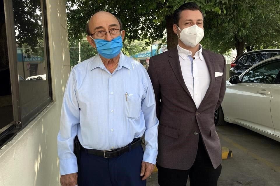Encarnación Ramones (izq.) se sumó al equipo de asesores de Luis Donaldo Colosio.