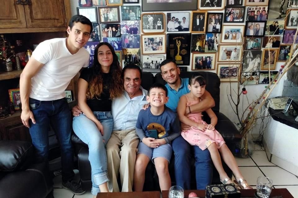 Los Lozano mantienen una estrecha relación familiar.