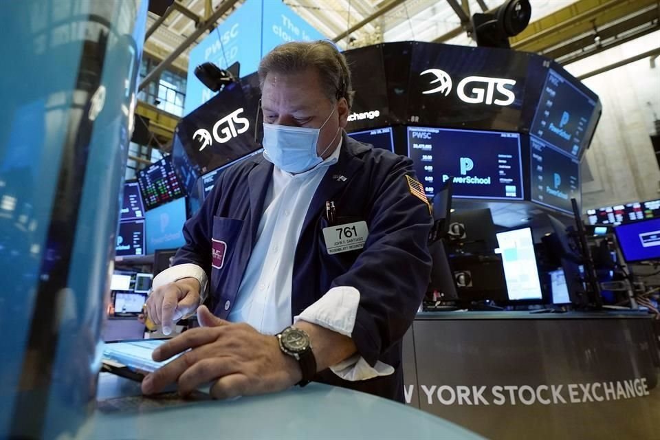 Dow Jones avanzó 0.27 por ciento en la sesión.