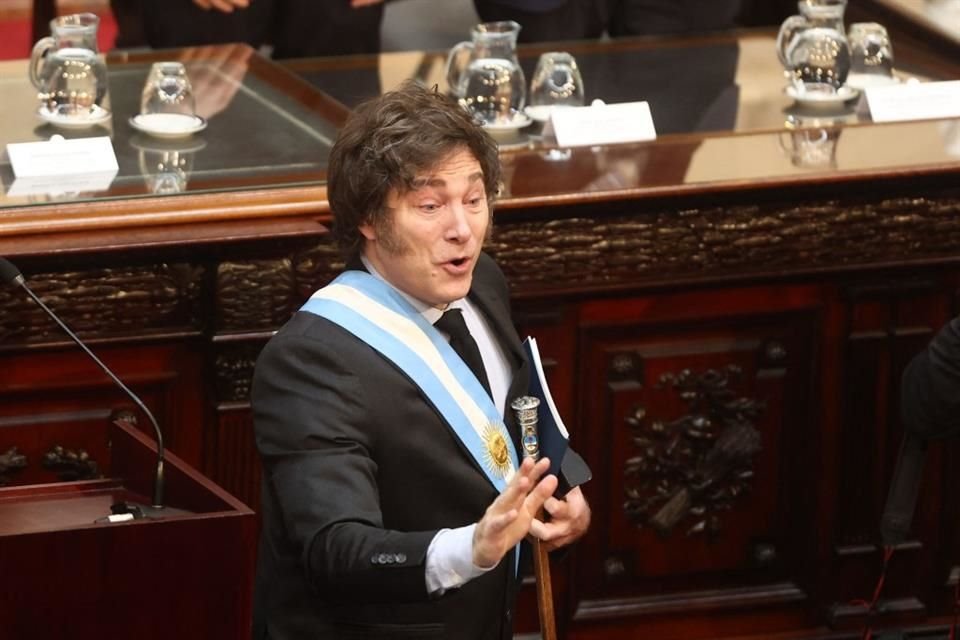 El Presidente argentino Javier Milei durante la presentación del proyecto de presupuesto 2025 en Buenos Aires.