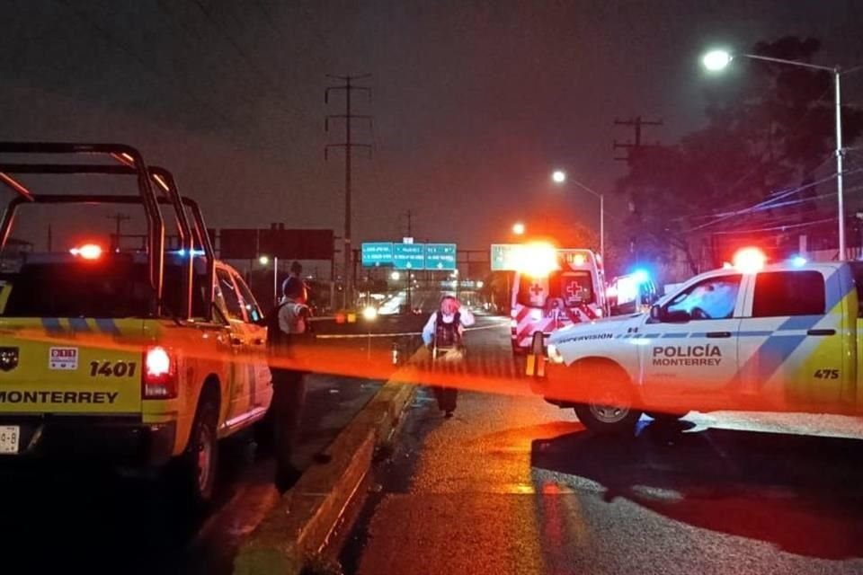 Los hechos se registraron alrededor de las 4:30 horas sobre los carriles en circulación al sur de esta avenida, a la altura de la Colonia Francisco García Naranjo.