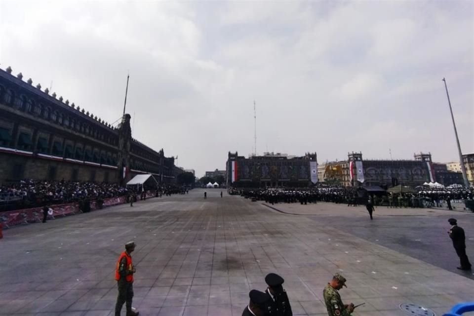 En total unos 15 mil elementos del Ejército, Fuerza Aérea, Marina y Guardia Nacional participan en el contingente.