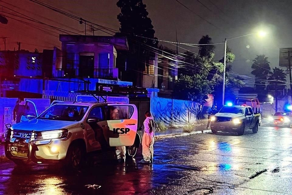 Los hechos fueron reportados a la 1:40 horas en el interior del Andador Tabachines y Andador Tabachines Oriente, en la Colonia Ideco Naranjo.