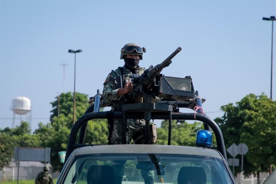 Operativo militar que derivó un enfrentamiento entre criminales y el Ejército dejó 19 personas muertas en Ejido Doce, a 12 km de Culiacán.