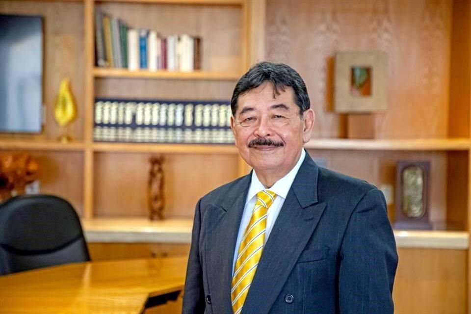 Jorge Takenaga Fukushima, pionero en  Ingeniería Biomédica.