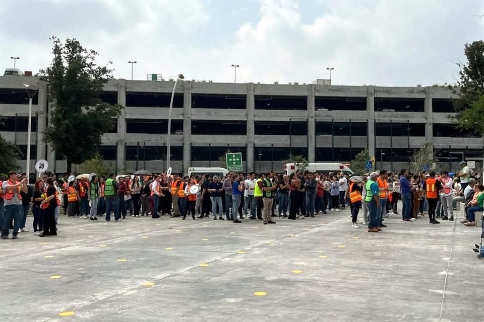 El simulado, en esta ocasión, fue un incendio en la Torre Administrativa y el Pabellón Ciudadano.
