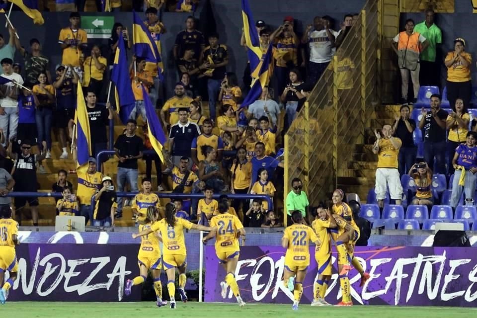 Con su éxito y perseverancia, las jugadoras de Tigres Femenil han inspirado a niñas y se han abierto puertas en un país machista, describe el Washington Post.