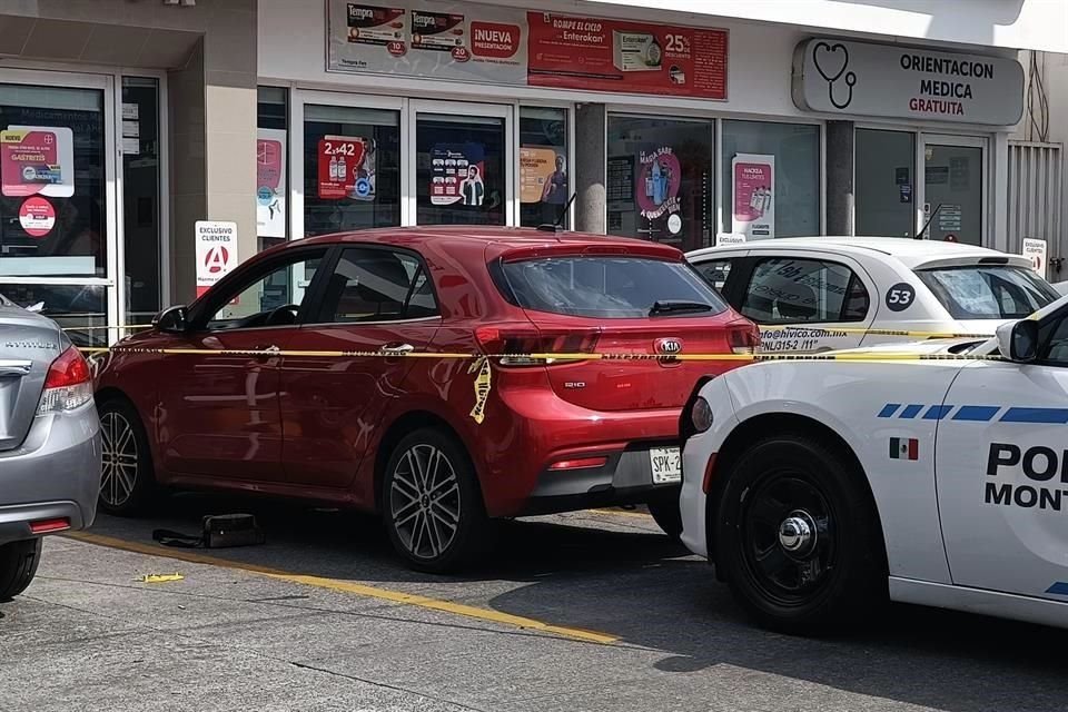 El presunto asaltante, junto a unos cómplices, intentó despojar de su auto a un hombre en una farmacia.