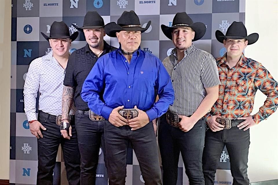 Bronco, liderado por Lupe Esparza, estará hoy en la Arena Monterrey.