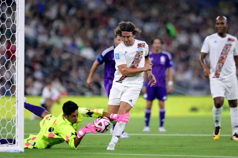 El Juego de Leyendas fue un éxito en la cancha y en la tribuna.