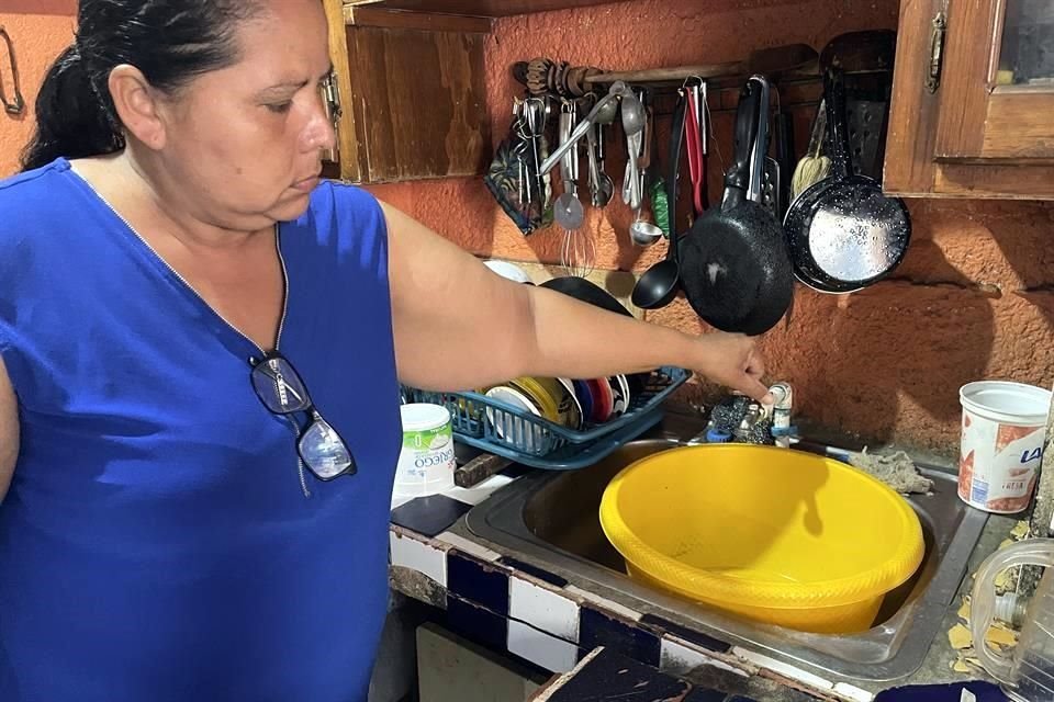 Agua y Drenaje pide a la población moderar consumo del líquido en próximos días ante pronóstico de altas temperaturas y riesgo de cortes.