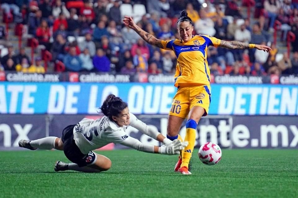 Tigres Femenil tomó la cima del Apertura 2024 gracias a su victoria de visita 1-0 sobre Xolas de Tijuana, con gol de Maricarmen Reyes.