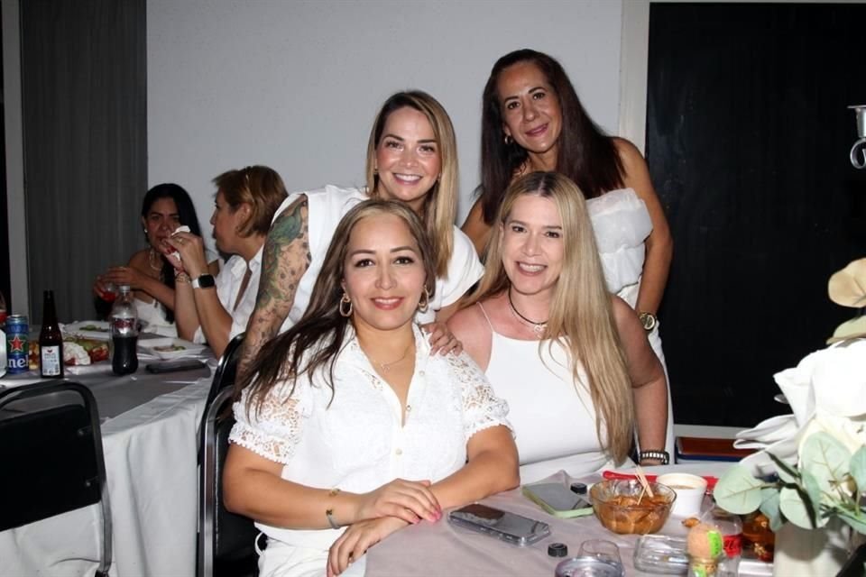 Paty de Molina, Celene de la Garza, Liz de la Garza y Fabiola Rodríguez