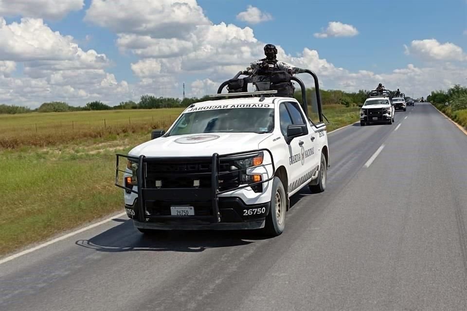 Un total de 300 elementos del Ejército y la Guardia Nacional, procedentes de Tamaulipas, reforzarán los operativos de seguridad en NL.