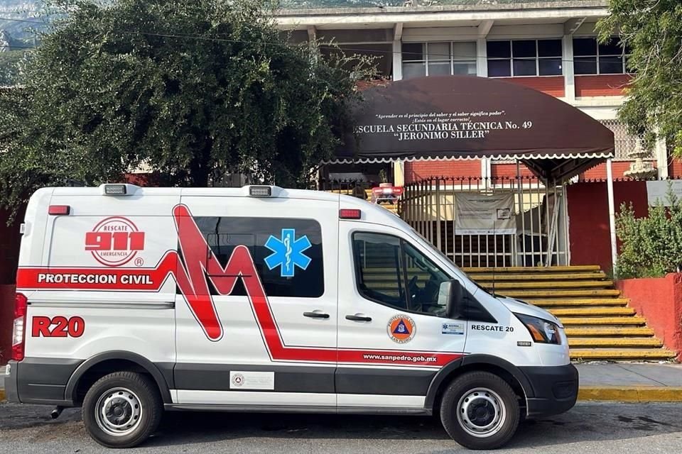 Siete alumnos de una escuela secundaria resultaron con síntomas de intoxicación al consumir presuntamente pastillas de clonazepam, en San Pedro.