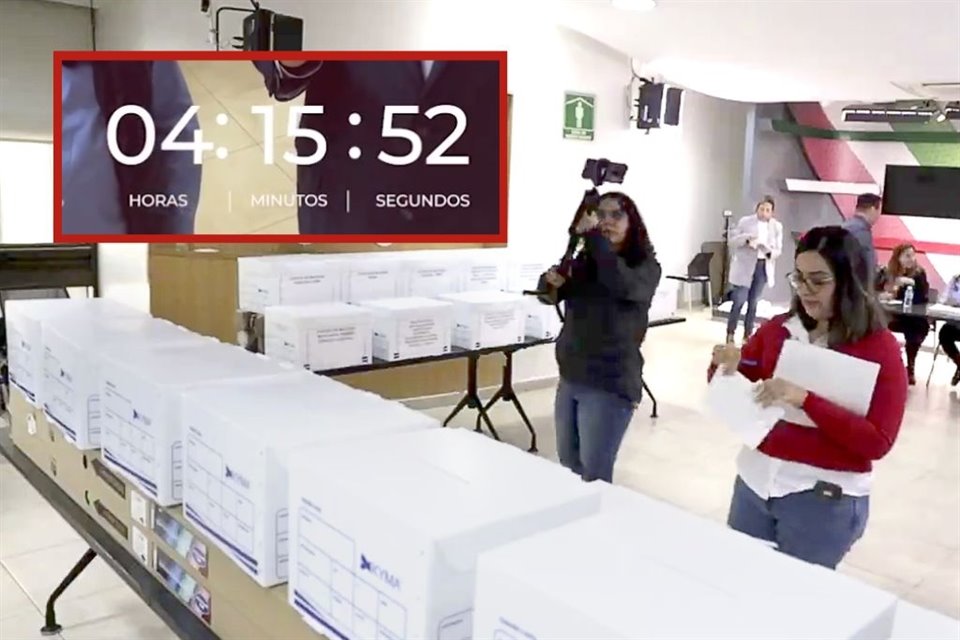 El coordinador del PRI, Rubén Moreira, organizó un simulacro de votación y evidenció que los participantes tardaron más de 4 horas.