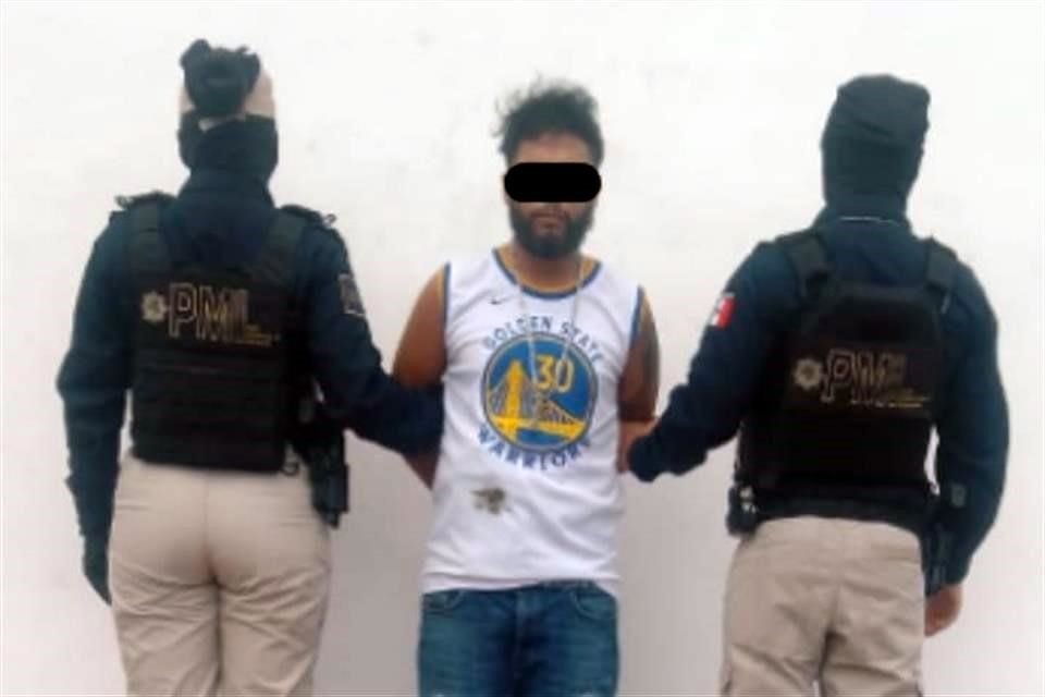 El detenido fue identificado como Ángel Jovanyy, de 24 años.