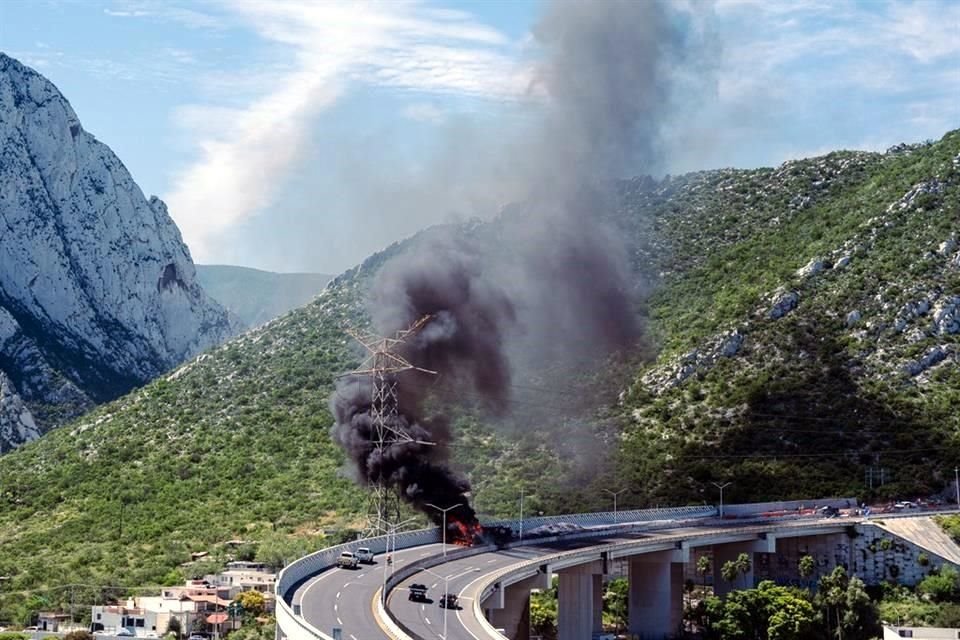 El accidente ocurrió en el tramo final de la Autopista Saltillo-Monterrey.