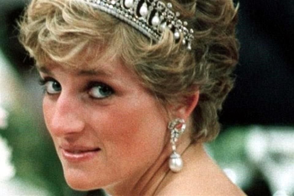 La Princesa Diana conocía que Mohammad Al-Fayed era 'sórdido' antes de pasar sus vacaciones en su villa en el sur de Francia en el verano de 1997.