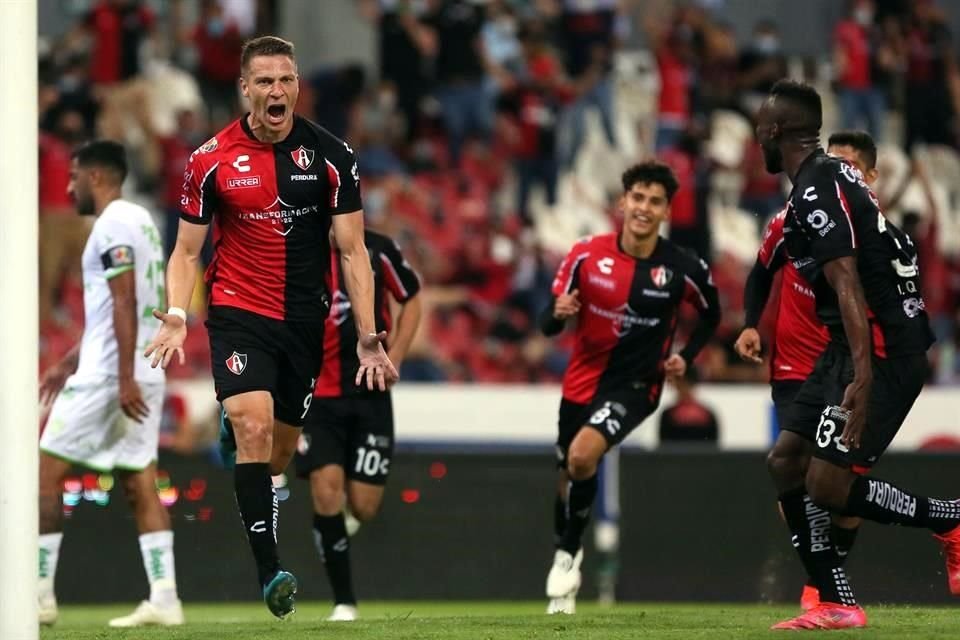 Julio Furch cortó una racha de 280 minutos sin gol del Atlas.