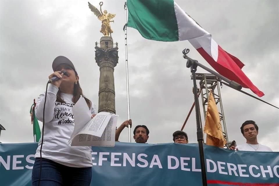 En un discurso desde el Ángel, Juana Fuentes Velázquez, directora de la JUFED, llamó al diálogo a la Presidenta Claudia Sheinbaum para corregir los 'graves efectos' de la reforma judicial.